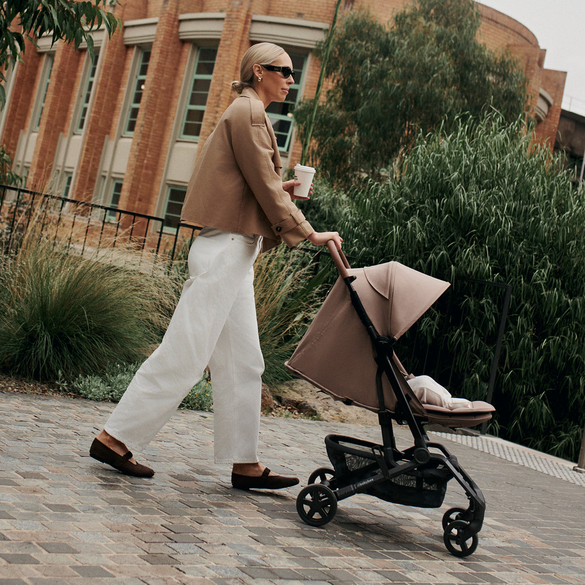 MILES2 | Black Tan